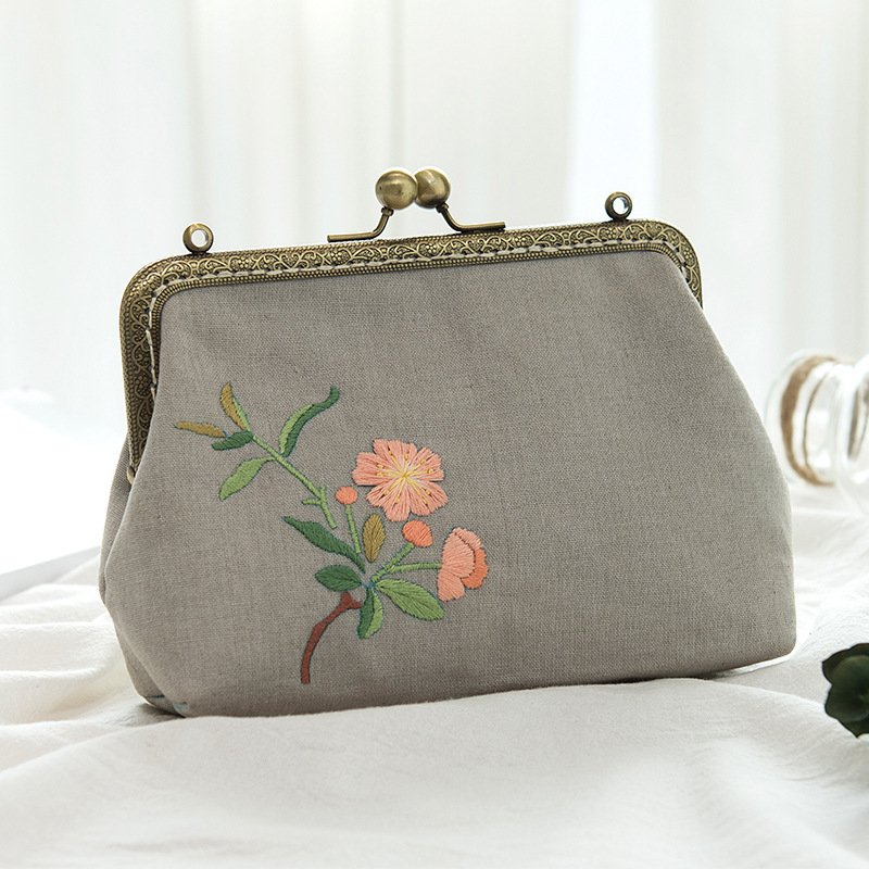 304 Handmade Embroidery Coin Purse Kit - Image 4