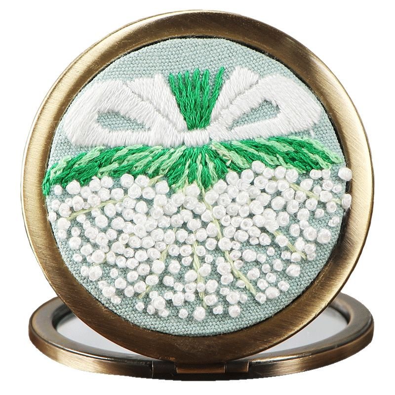 305 2-in-1 DIY Embroidery Kit & Compact Mirror