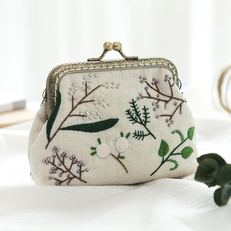 304 Handmade Embroidery Coin Purse Kit - Image 3